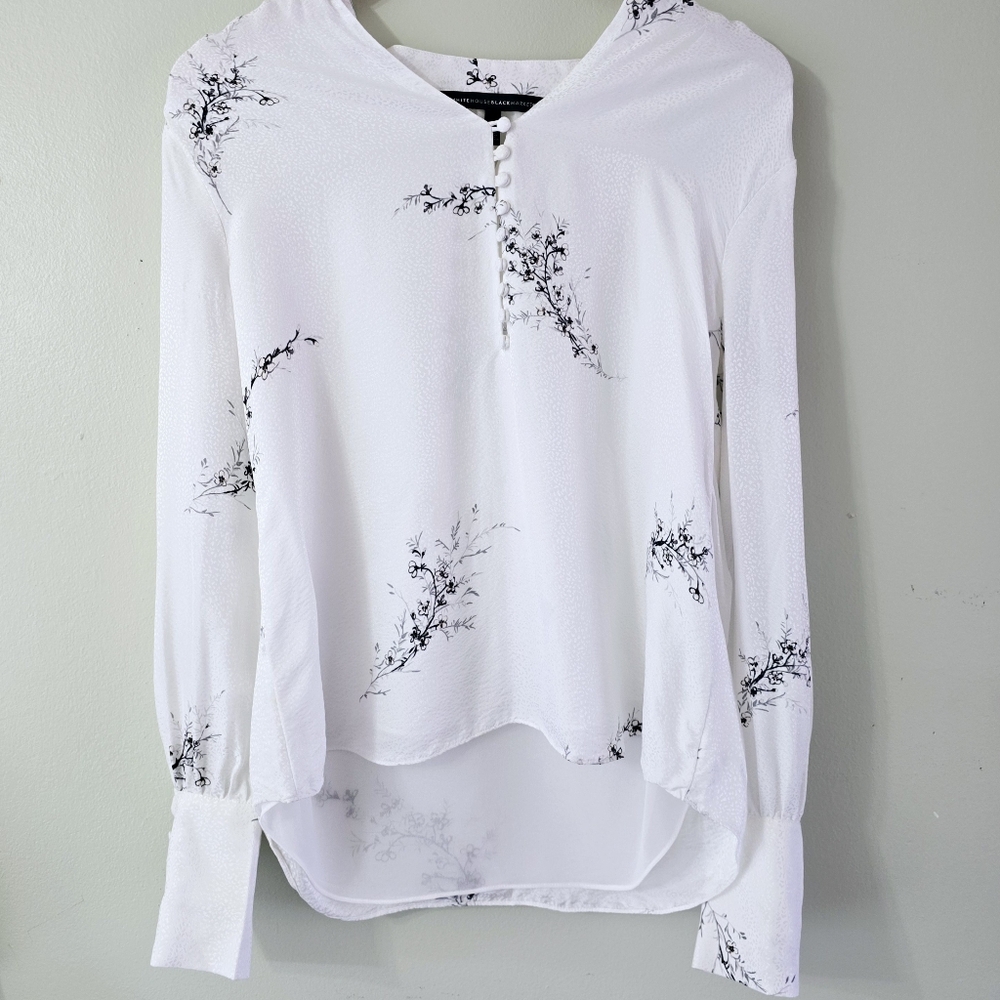 White House Black Market White Blouse w/ Floral Details & Cuffed Sleeves-Size 6